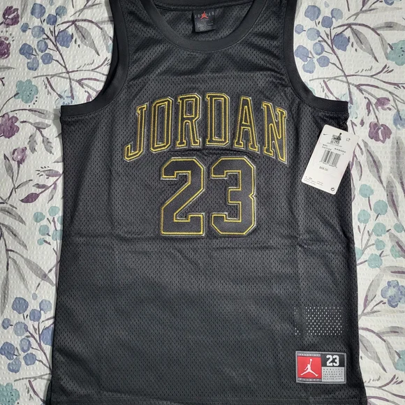 JORDAN Jersey, Authentic, Boys LARGE, Black/Gold, #23 - Picture 1 of 7